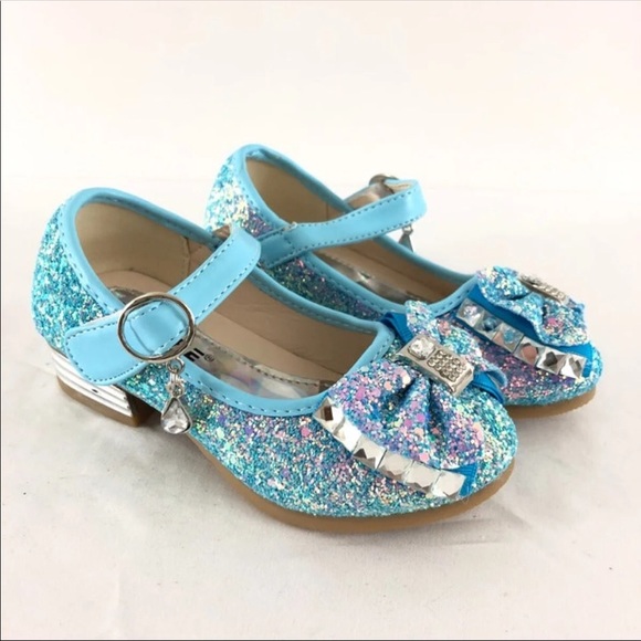 Sparkly Princess Shoes - Picture 4 of 9